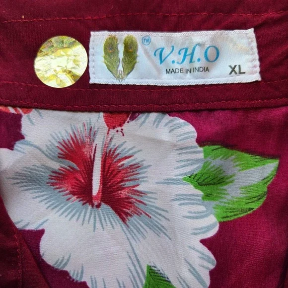 V.H.O Mens Size XL Red Floral Short Sleeve Tropical‎ Hawaiian Button Down Shirt - Picture 2 of 7